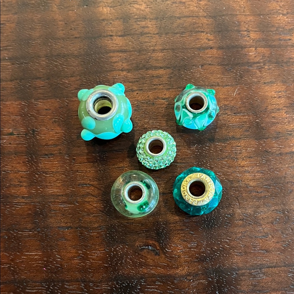 Green Pandora bundle